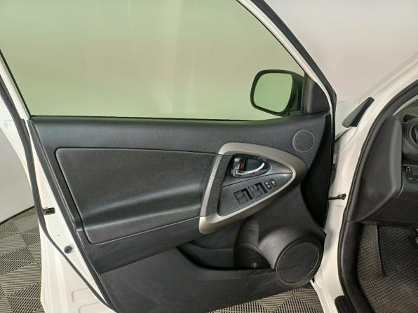 Toyota RAV4 III (XA30) Рестайлинг с пробегом 2012 года, цена 1 290 000 рублей, 194000 км, внедорожник, Автокод Объявления