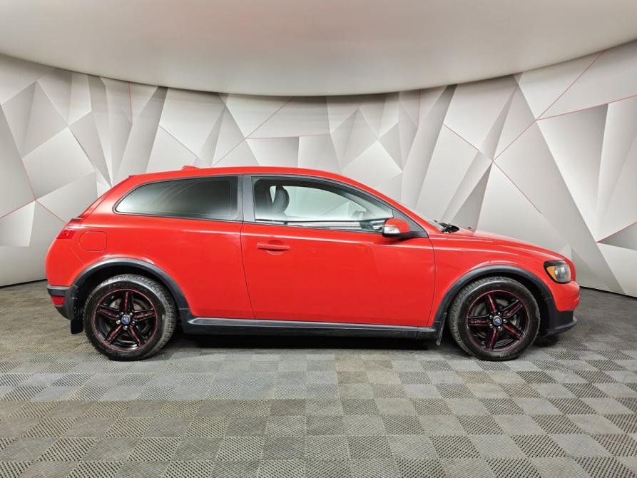 Volvo C30 I Москва  - изображение 6