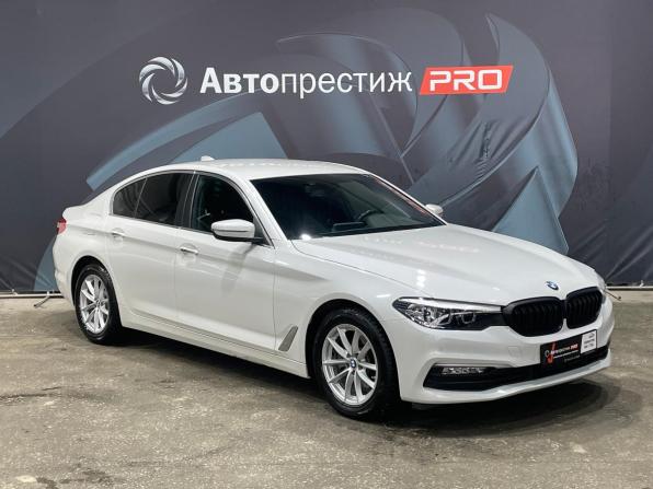 BMW 5 серии VII (G30/G31/G38) с пробегом 2017 года, цена 2 850 000 рублей, 48130 км, седан, Автокод Объявления