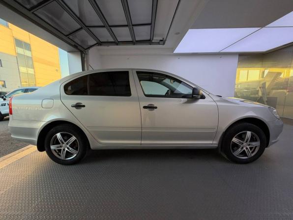 Skoda Octavia II (A5) Рестайлинг с пробегом 2012 года, цена 1 055 000 рублей, 115839 км, лифтбек, Автокод Объявления