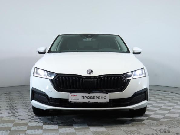 Skoda Octavia IV (A8) с пробегом 2022 года, цена 1 999 990 рублей, 79701 км, лифтбек, Автокод Объявления