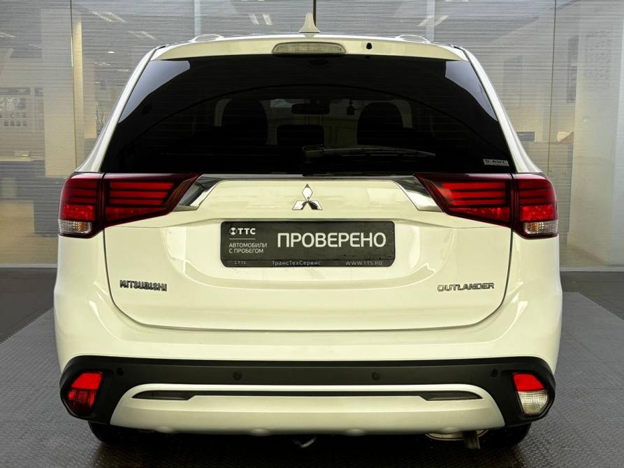 Mitsubishi Outlander III Рестайлинг 3 Уфа  - изображение 7