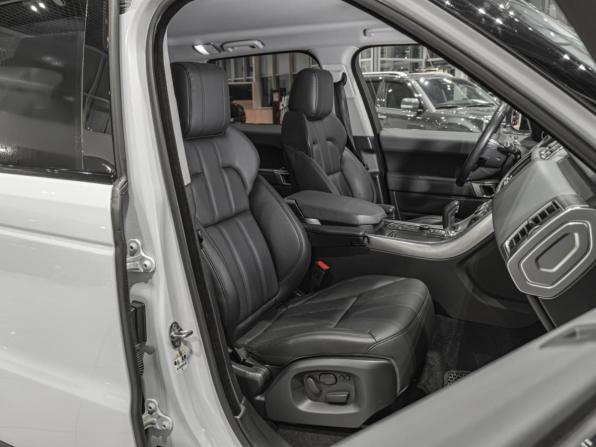 Land Rover Range Rover Sport II с пробегом 2015 года, цена 3 650 000 рублей, 124072 км, внедорожник, Автокод Объявления