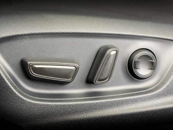 Toyota Camry VIII (XV70) Рестайлинг с пробегом 2022 года, цена 3 485 000 рублей, 44765 км, седан, Автокод Объявления