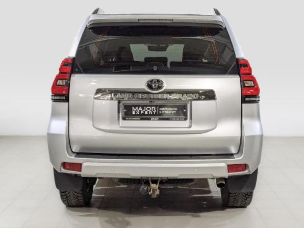 Toyota Land Cruiser Prado 150 Series Рестайлинг 2 с пробегом 2018 года, цена 4 315 000 рублей, 181933 км, внедорожник, Автокод Объявления