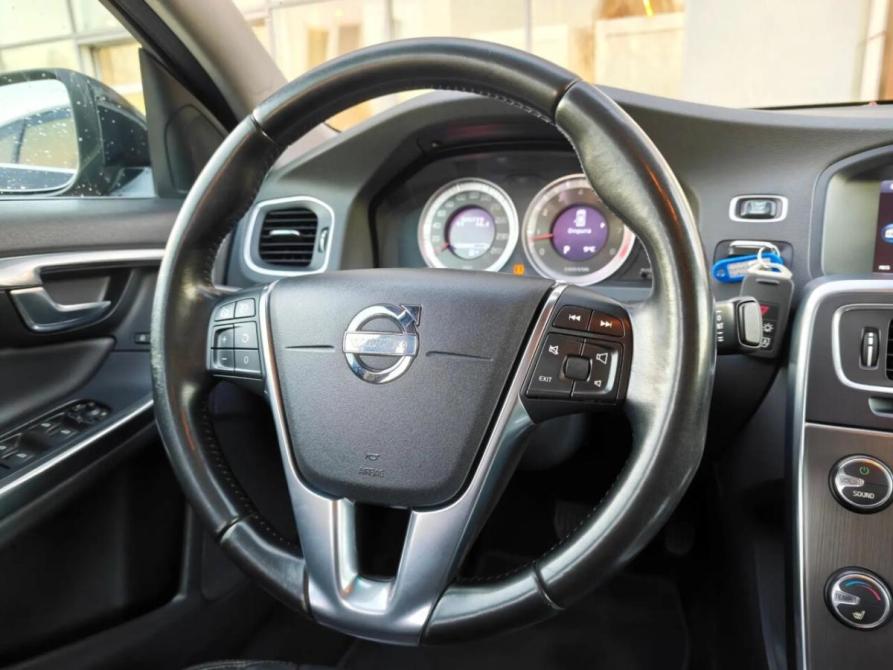 Volvo S60 II Набережные Челны  - изображение 12