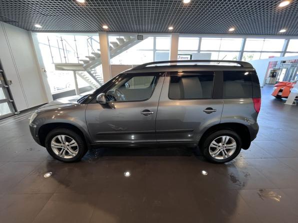 Skoda Yeti I с пробегом 2013 года, цена 735 000 рублей, 188800 км, внедорожник, Автокод Объявления