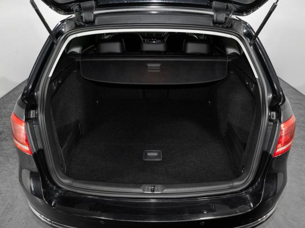 Volkswagen Passat B7 с пробегом 2012 года, цена 1 295 000 рублей, 139520 км, универсал, Автокод Объявления