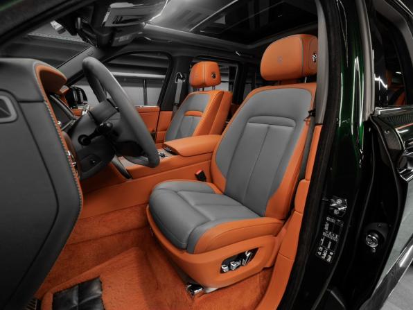 Rolls-Royce Cullinan I с пробегом 2019 года, цена 43 700 000 рублей, 4318 км, внедорожник, Автокод Объявления