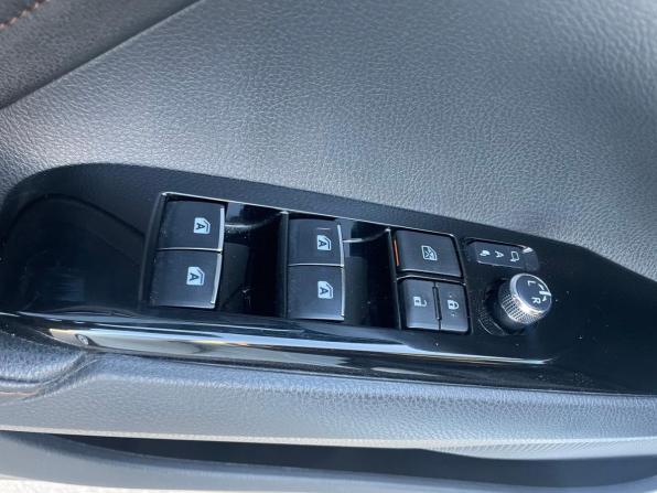 Toyota Camry VIII (XV70) с пробегом 2020 года, цена 2 950 000 рублей, 92772 км, седан, Автокод Объявления