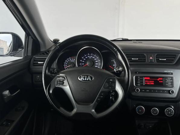 Kia Rio III Рестайлинг с пробегом 2017 года, цена 1 010 000 рублей, 110000 км, седан, Автокод Объявления