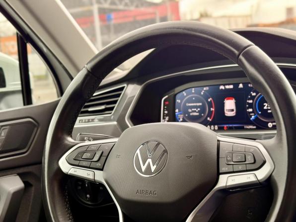 Volkswagen Tiguan II Рестайлинг с пробегом 2021 года, цена 3 178 000 рублей, 114287 км, внедорожник, Автокод Объявления