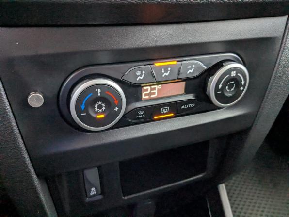 Lada (ВАЗ) XRAY I с пробегом 2019 года, цена 855 000 рублей, 75987 км, хэтчбек, Автокод Объявления