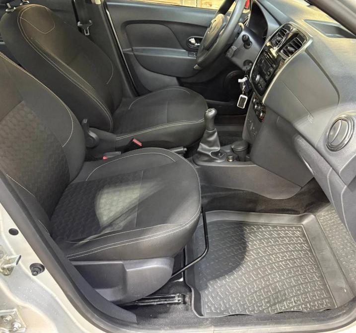 Renault Logan II Санкт-Петербург  - изображение 19