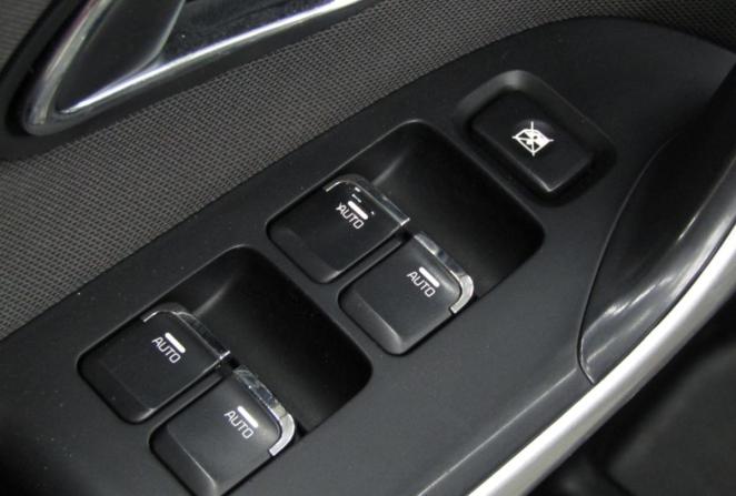 Kia Ceed II Рестайлинг с пробегом 2016 года, цена 1 070 000 рублей, 146736 км, хэтчбек, Автокод Объявления