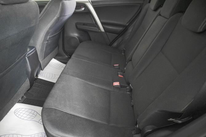 Toyota RAV4 IV (XA40) с пробегом 2015 года, цена 2 649 000 рублей, 164000 км, внедорожник, Автокод Объявления