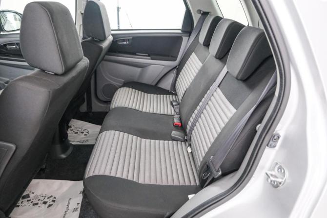 Suzuki SX4 I (Classic) Рестайлинг с пробегом 2012 года, цена 899 000 рублей, 42000 км, хэтчбек, Автокод Объявления
