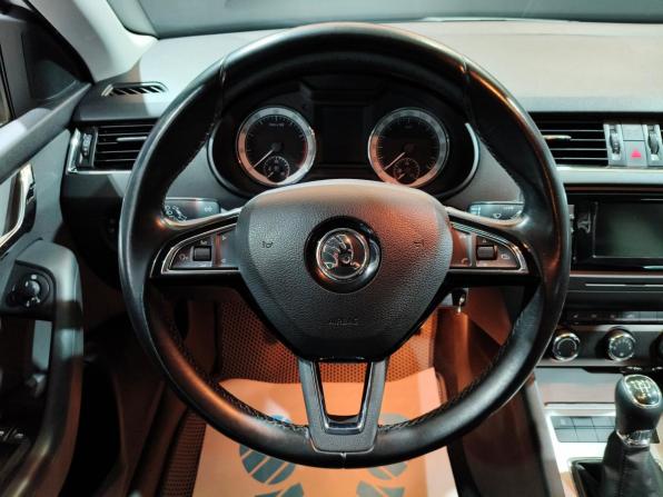 Skoda Octavia III (A7) с пробегом 2016 года, цена 1 369 000 рублей, 149721 км, лифтбек, Автокод Объявления