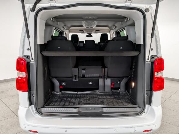 Peugeot Traveller I с пробегом 2019 года, цена 3 150 000 рублей, 42225 км, минивэн, Автокод Объявления