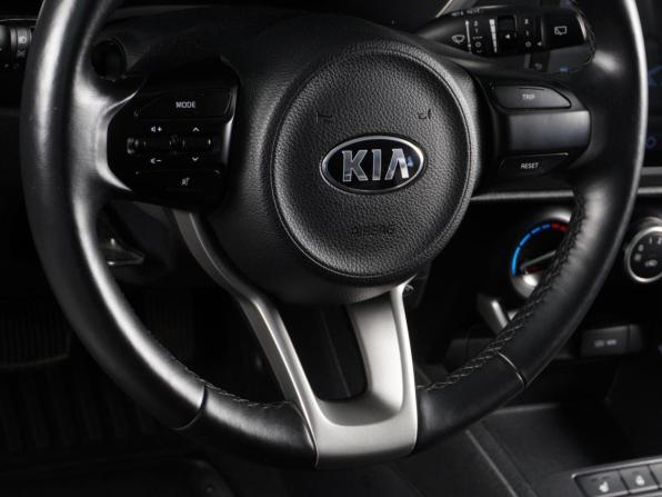 Kia Rio IV Рестайлинг с пробегом 2021 года, цена 1 579 000 рублей, 48546 км, хэтчбек, Автокод Объявления