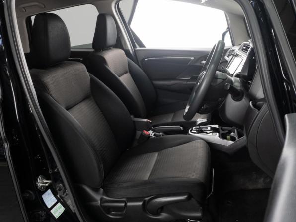 Honda Fit III Рестайлинг с пробегом 2019 года, цена 1 470 000 рублей, 129090 км, хэтчбек, Автокод Объявления