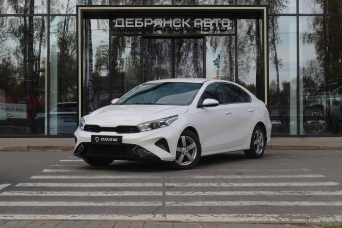 Kia Cerato IV Рестайлинг с пробегом 2021 года, цена 2 395 000 рублей, 45497 км, седан, Автокод Объявления