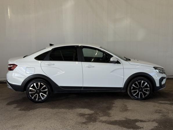 Lada (ВАЗ) Vesta I Рестайлинг (NG) с пробегом 2023 года, цена 1 299 000 рублей, 57750 км, седан, Автокод Объявления