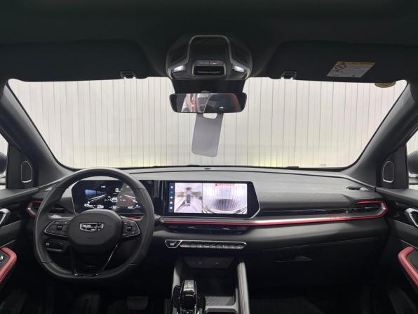 Geely Coolray I Рестайлинг с пробегом 2024 года, цена 2 280 000 рублей, 12000 км, внедорожник, Автокод Объявления