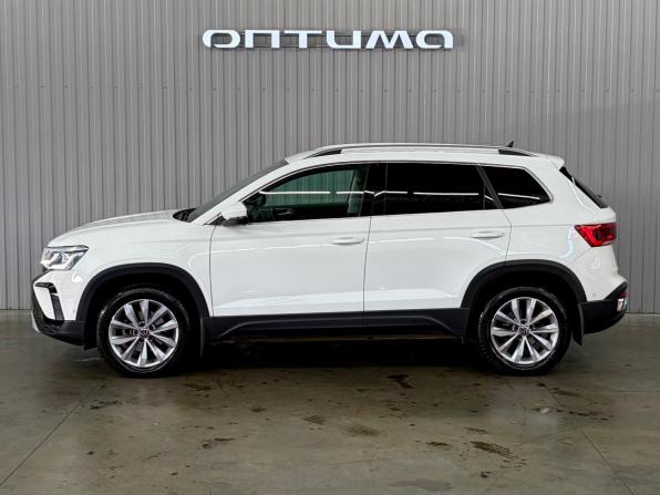 Volkswagen Taos I с пробегом 2021 года, цена 2 747 000 рублей, 24440 км, внедорожник, Автокод Объявления