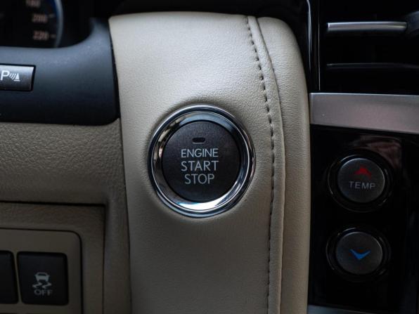 Lexus LX III с пробегом 2010 года, цена 3 420 000 рублей, 247081 км, внедорожник, Автокод Объявления