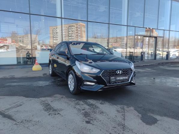 Hyundai Solaris II с пробегом 2018 года, цена 1 140 000 рублей, 98362 км, седан, Автокод Объявления