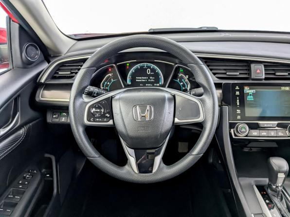 Honda Civic X Рестайлинг с пробегом 2021 года, цена 2 030 000 рублей, 91700 км, седан, Автокод Объявления