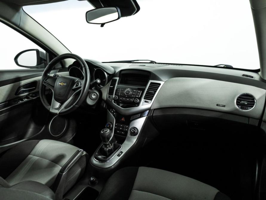 Chevrolet Cruze I Санкт-Петербург  - изображение 9