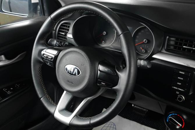 Kia Rio IV с пробегом 2018 года, цена 1 759 000 рублей, 67000 км, седан, Автокод Объявления