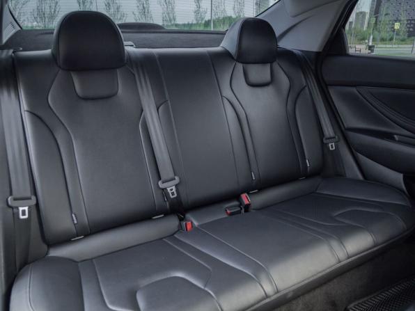 Hyundai Elantra VII (CN7) с пробегом 2021 года, цена 2 095 000 рублей, 49350 км, седан, Автокод Объявления