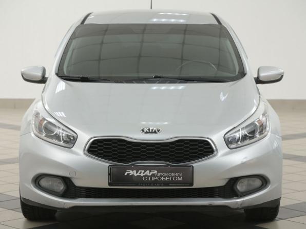 Kia Ceed II с пробегом 2012 года, цена 851 000 рублей, 244000 км, хэтчбек, Автокод Объявления