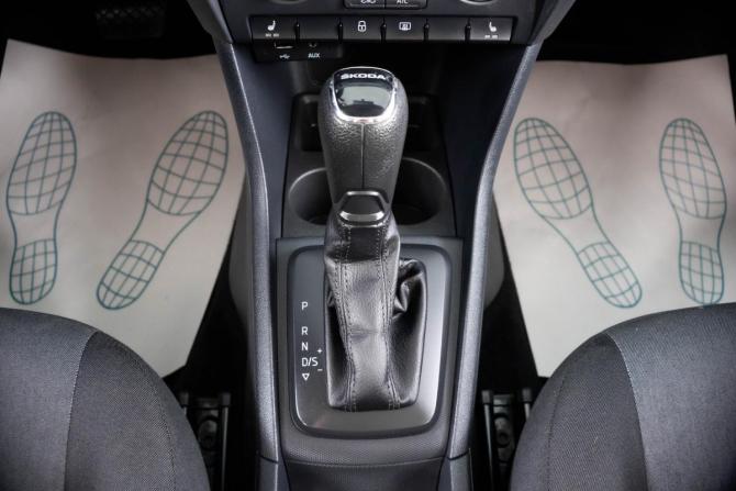 Skoda Rapid I Рестайлинг с пробегом 2018 года, цена 1 259 000 рублей, 120000 км, седан, Автокод Объявления