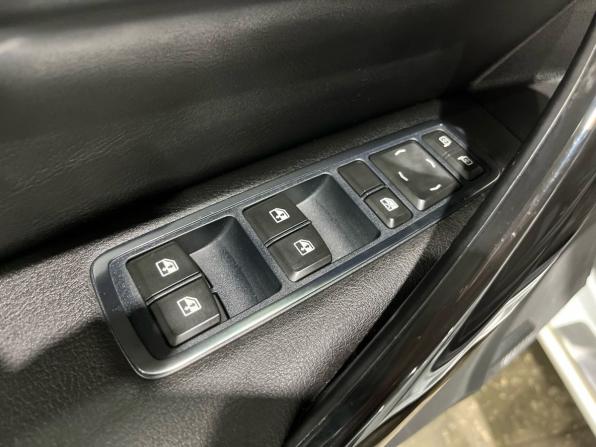 Lada (ВАЗ) Vesta I Рестайлинг (NG) с пробегом 2024 года, цена 1 199 000 рублей, 44502 км, универсал, Автокод Объявления