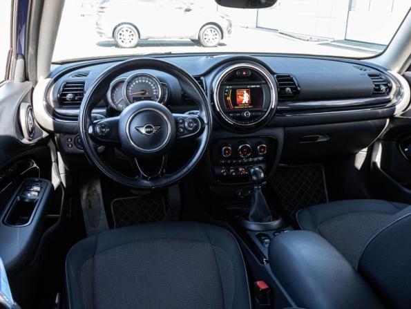 Mini Clubman II с пробегом 2018 года, цена 1 629 000 рублей, 124677 км, универсал, Автокод Объявления