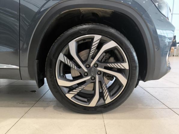 Geely Monjaro I с пробегом 2023 года, цена 2 799 000 рублей, 106841 км, внедорожник, Автокод Объявления