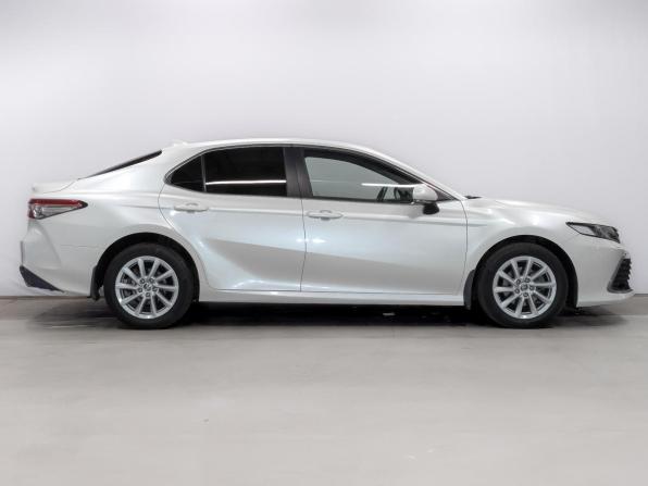 Toyota Camry VIII (XV70) Рестайлинг с пробегом 2021 года, цена 3 225 000 рублей, 47174 км, седан, Автокод Объявления