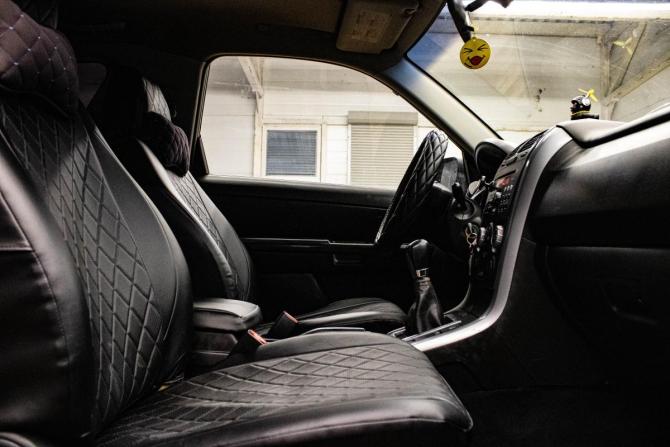 Suzuki Grand Vitara II с пробегом 2005 года, цена 689 000 рублей, 304318 км, внедорожник, Автокод Объявления