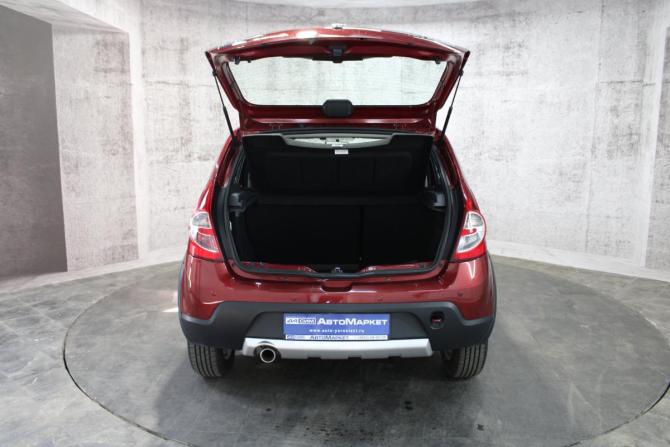 Renault Sandero I с пробегом 2012 года, цена 825 000 рублей, 103872 км, хэтчбек, Автокод Объявления