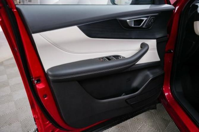 Chery Tiggo 4 I Рестайлинг 2 с пробегом 2025 года, цена 1 996 000 рублей, 10600 км, внедорожник, Автокод Объявления