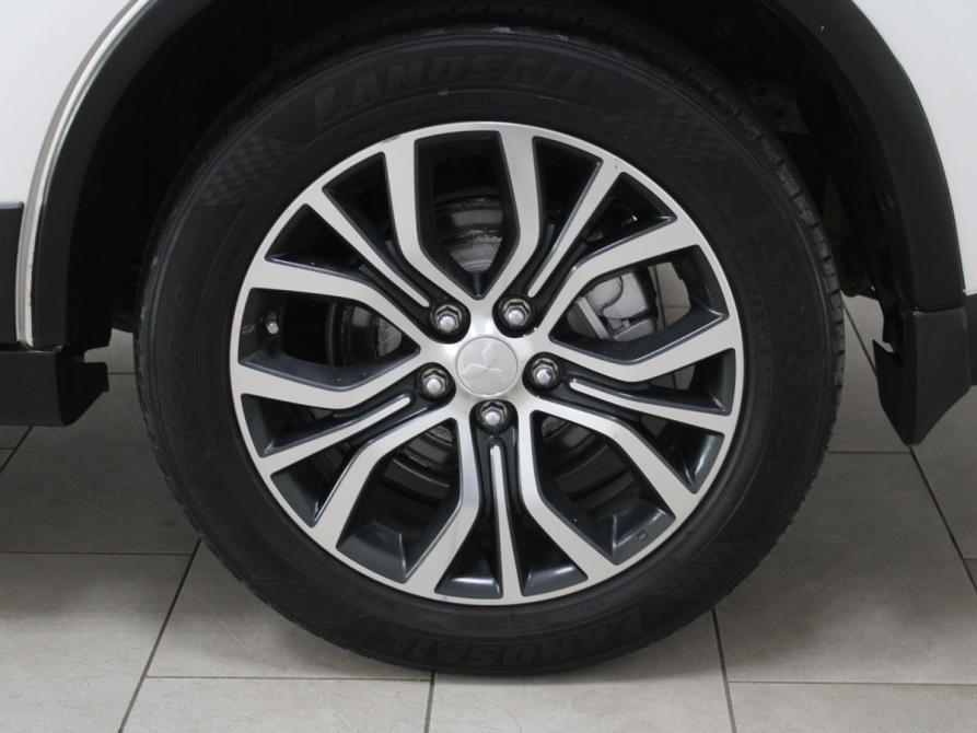 Mitsubishi Outlander III Рестайлинг 2 Старый Оскол  - изображение 7