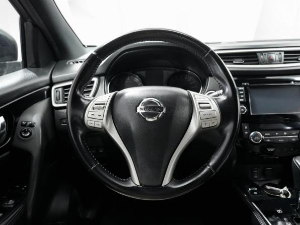 Nissan Qashqai II с пробегом 2016 года, цена 1 733 000 рублей, 126000 км, внедорожник, Автокод Объявления
