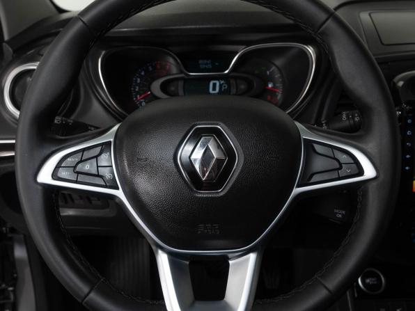 Renault Kaptur I Рестайлинг с пробегом 2021 года, цена 1 630 000 рублей, 86000 км, внедорожник, Автокод Объявления