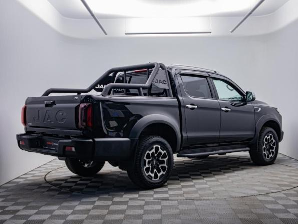 JAC T9 с пробегом 2024 года, цена 2 970 000 рублей, 43366 км, offers.body_type.unknown, Автокод Объявления