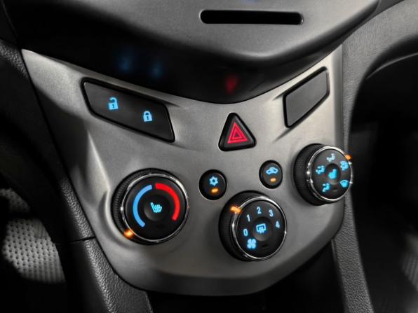 Chevrolet Aveo II с пробегом 2012 года, цена 650 000 рублей, 189650 км, седан, Автокод Объявления