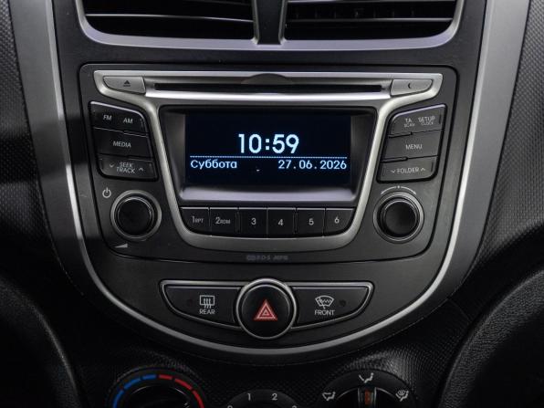 Hyundai Solaris I Рестайлинг с пробегом 2016 года, цена 789 000 рублей, 185085 км, хэтчбек, Автокод Объявления